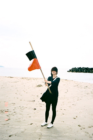 Poolga - Flag - Mari Kojima